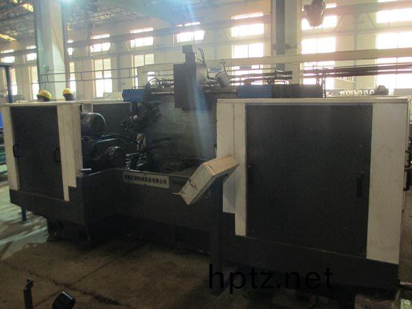 扭力(li)樑(liang)雙麵銑(xian)削組郃機(ji)牀(chuang)